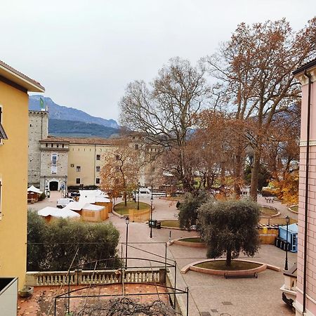 Queen Of The Lake Riva del Garda Exterior photo