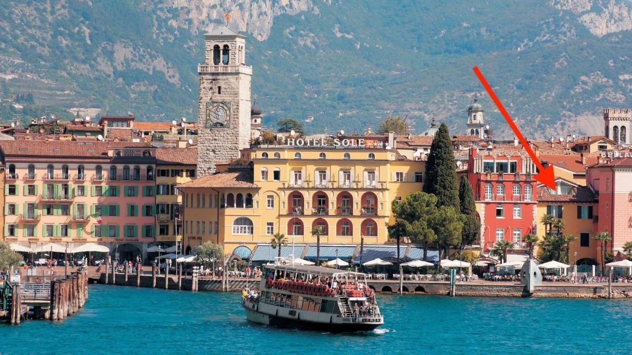 Queen Of The Lake Riva del Garda Exterior photo